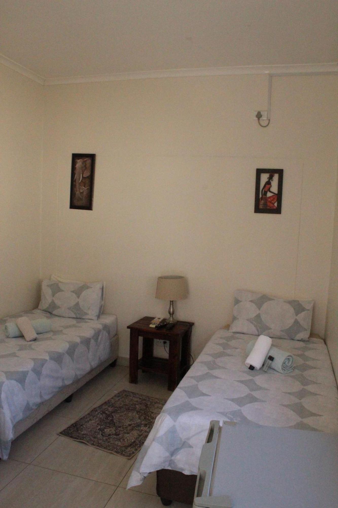 ווינדהוק Esperanca Guesthouse מראה חיצוני תמונה
