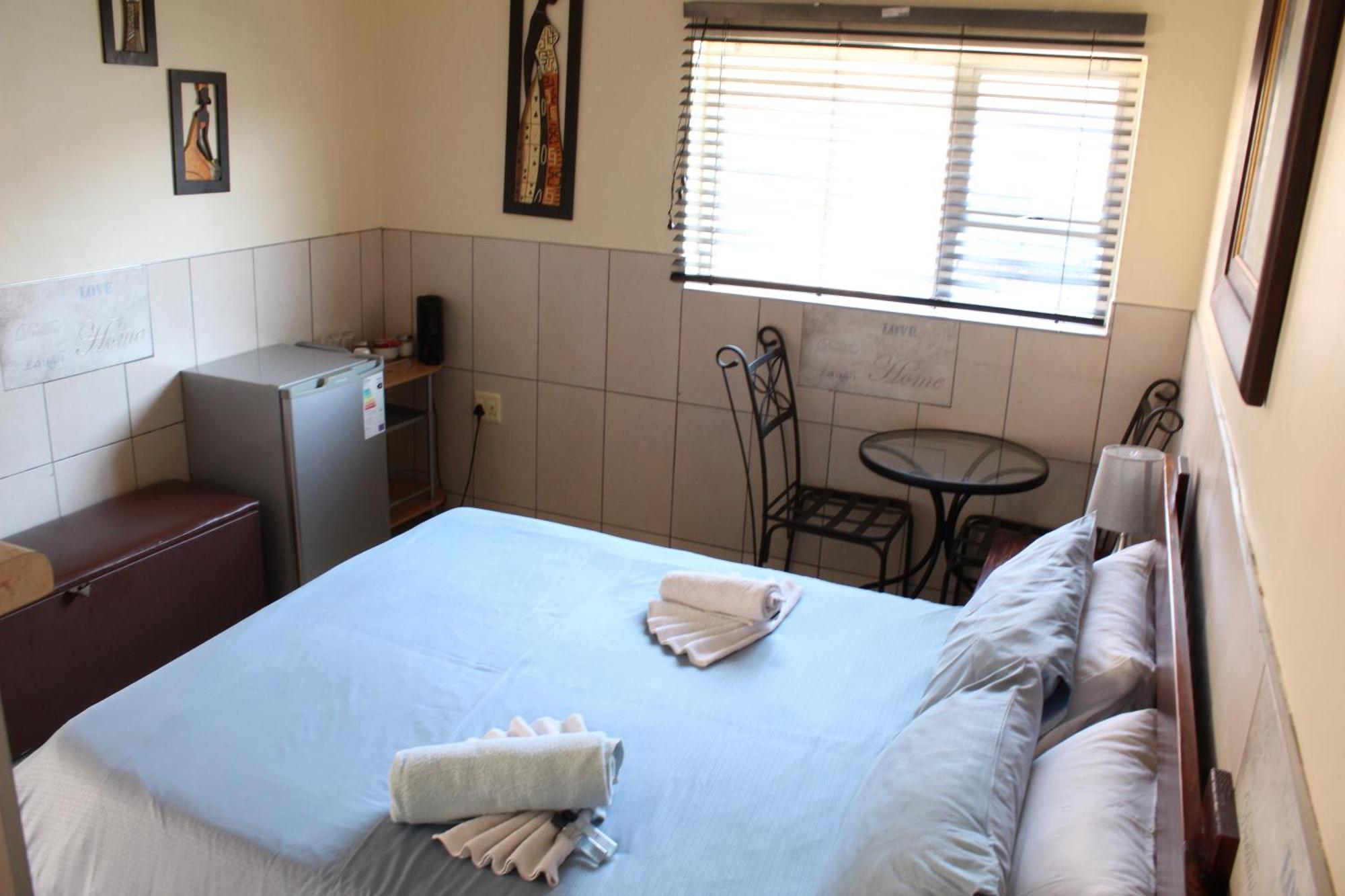 ווינדהוק Esperanca Guesthouse מראה חיצוני תמונה