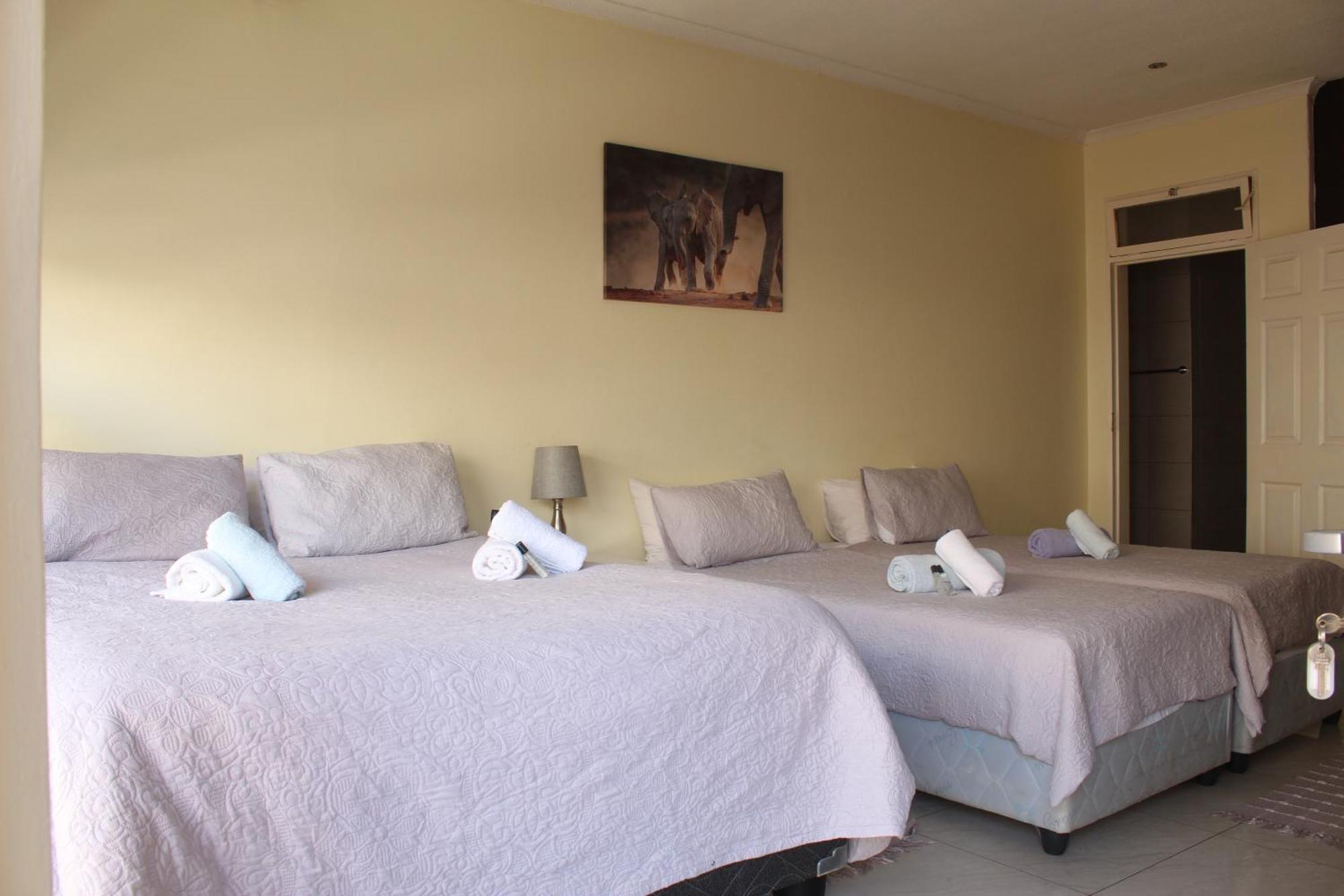 ווינדהוק Esperanca Guesthouse מראה חיצוני תמונה