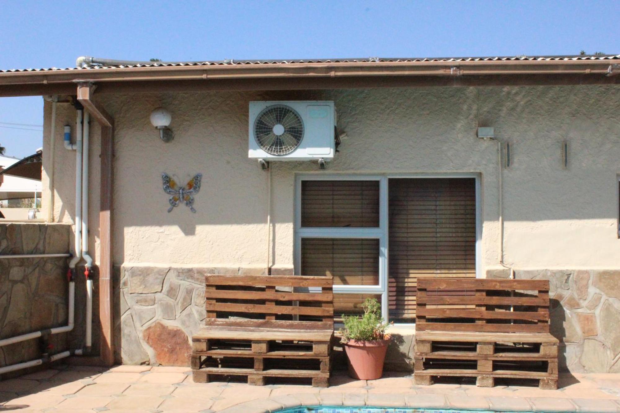 ווינדהוק Esperanca Guesthouse מראה חיצוני תמונה